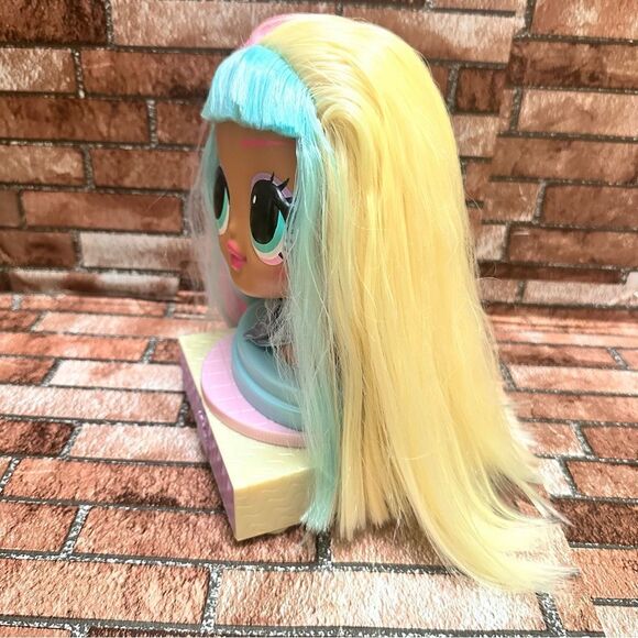 Colorful Doll Head with Pastel Hair - Picture 4 of 7
